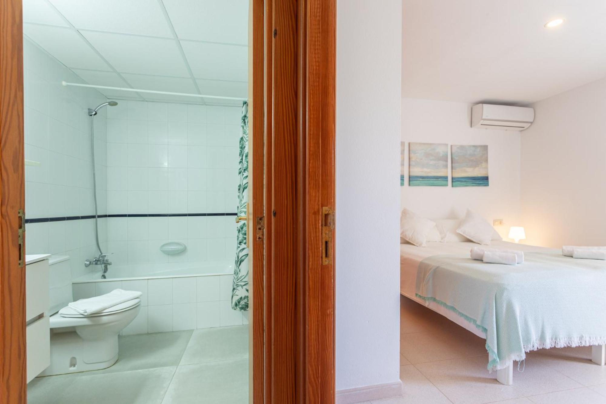 Es Dolc Apartments By Youroom Colonia de Sant Jordi Buitenkant foto
