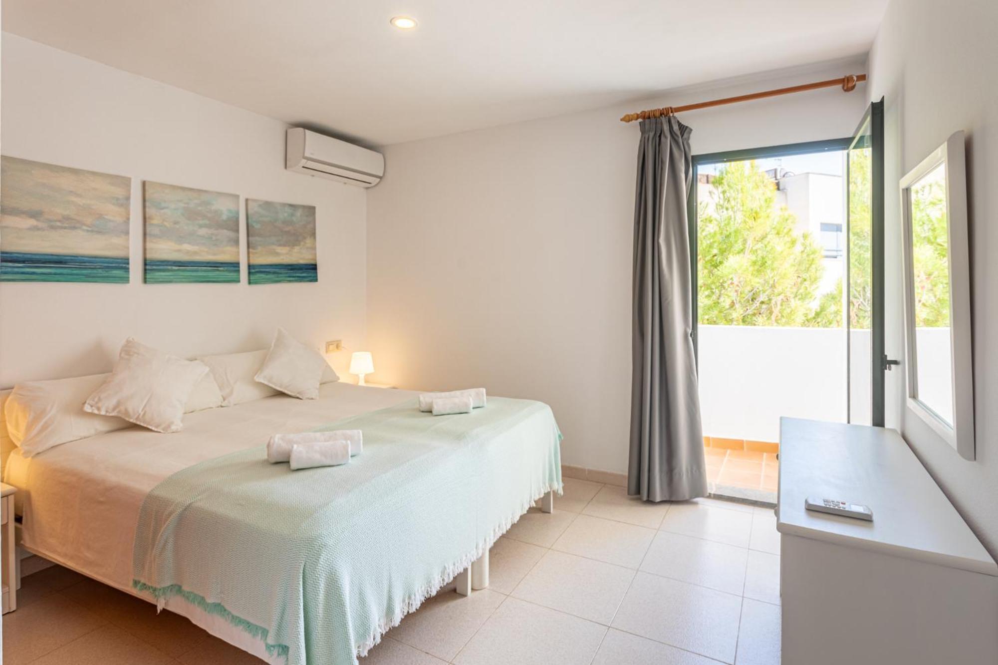 Es Dolc Apartments By Youroom Colonia de Sant Jordi Buitenkant foto